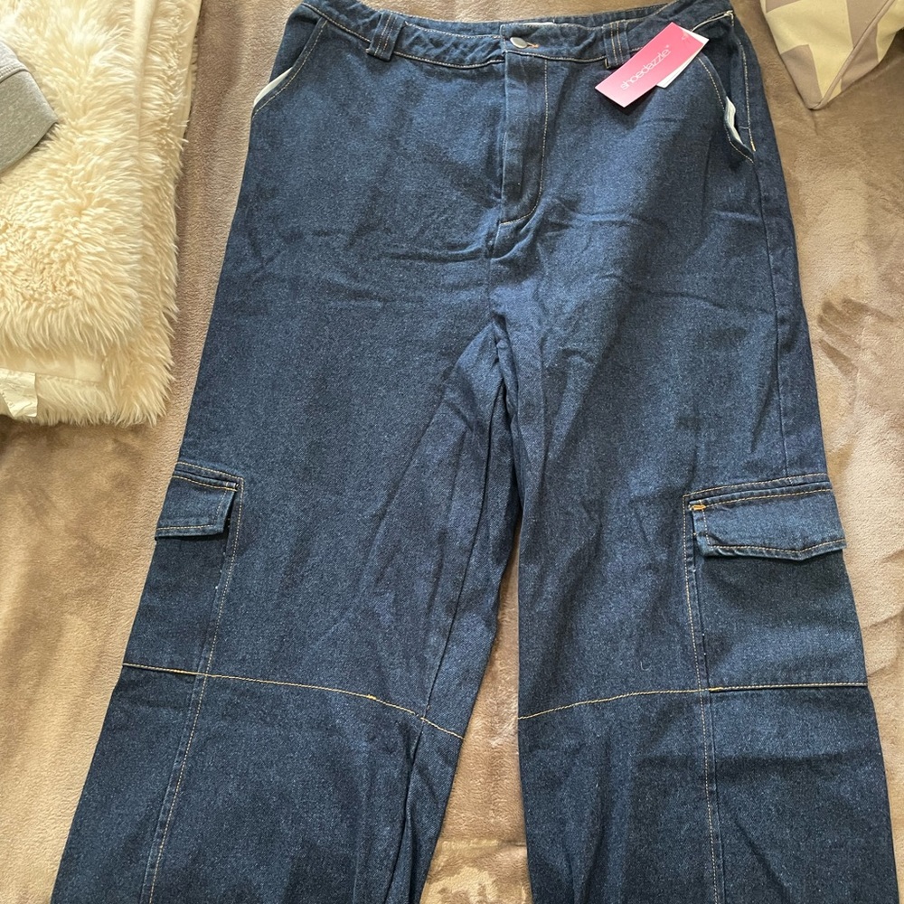 Shoe dazzle wide leg boyfriend jeans